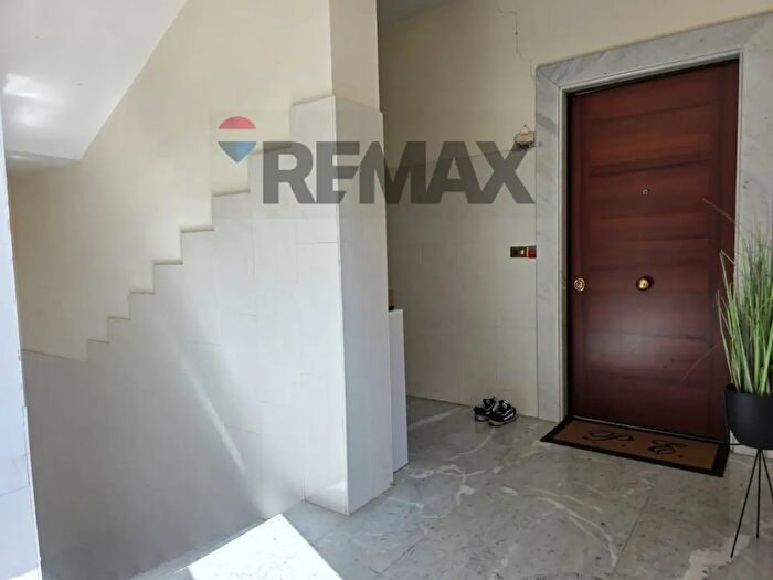 Appartamento trilocale in vendita in Terza Traversa Castagna, Casoria