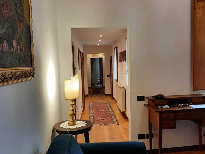 Appartamento quadrilocale in affitto in Via Ghibellina, Sant'Ambrogio, Firenze