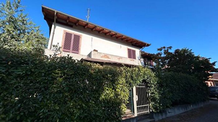 Casa con 5 locali in vendita in Via Piacenza, Alessandria