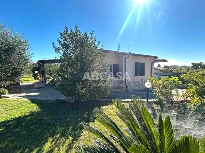 Casa trilocale in vendita in Via San Nicola, Velletri