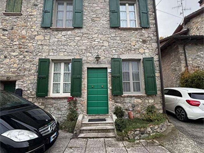 Appartamento bilocale in affitto in Fornovo di Taro