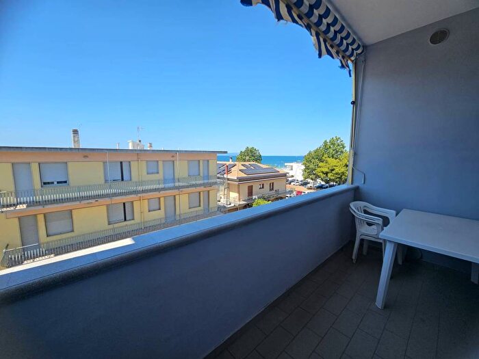 Appartamento trilocale in affitto in Via Isola dElba, Zona Nuova Pratoranieri, Follonica