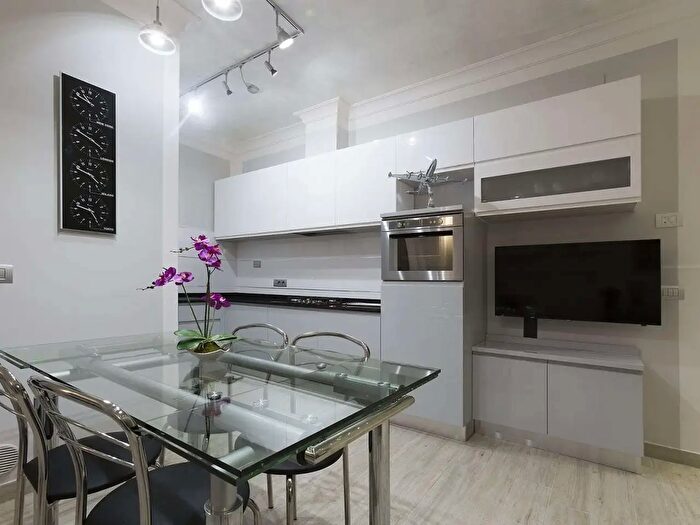 Appartamento trilocale in affitto in Via Roma, Barberino Tavarnelle
