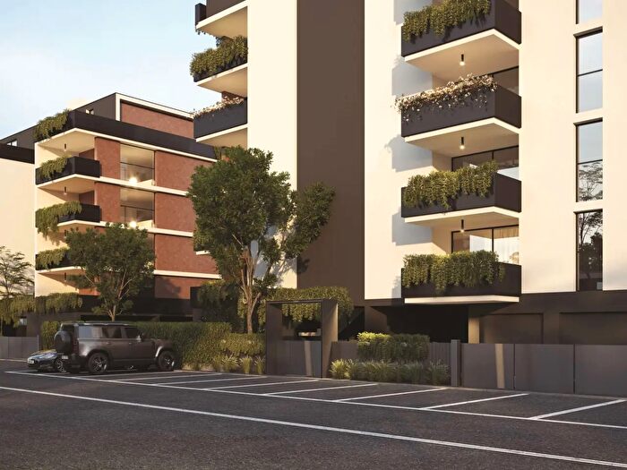 Appartamento quadrilocale in vendita in Via della Costituzione, Calderara Di Reno