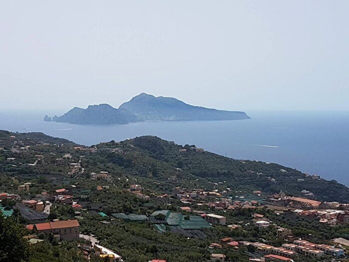 Appartamento trilocale in affitto in Corso SantAgata, Centro, Massa Lubrense