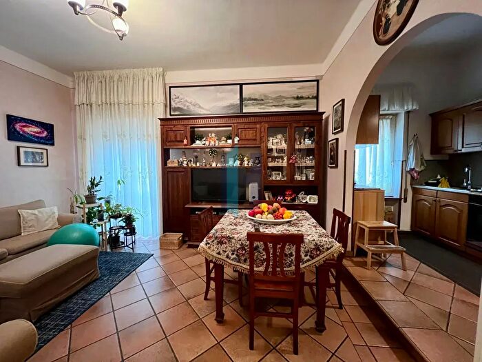 Appartamento trilocale in vendita in Via Isidoro Capitanio, Brescia