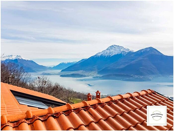 Appartamento trilocale in affitto in Via Albaredo, Gravedona ed Uniti