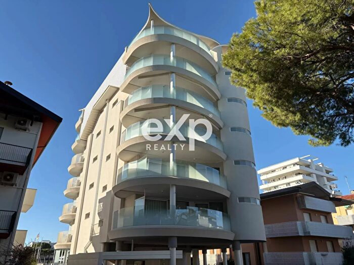 Appartamento con 5 locali in vendita in Lignano Sabbiadoro