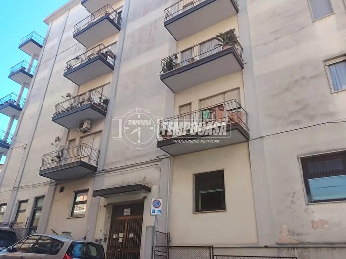 Appartamento trilocale in vendita in Via Carlo Parisi, Vibo Valentia