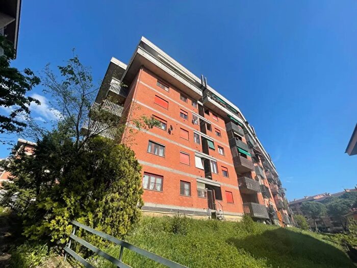 Appartamento con 8 locali in vendita in Via Ferdinando Magellano, Perugia