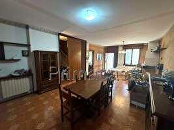 Casa con 6 locali in vendita in Via Machiavelli, Soliera