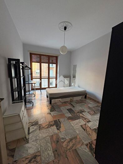 Appartamento trilocale in affitto in Via Timavo, Torino