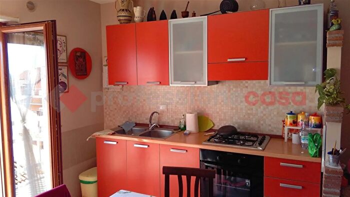 Appartamento in affitto in Via Piternis, Cervaro