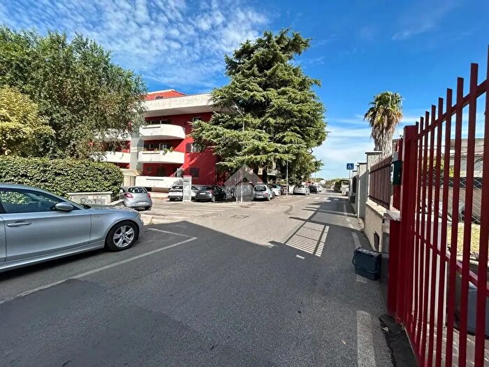 Appartamento bilocale in vendita in Via Antonio Fantinoli, Marino