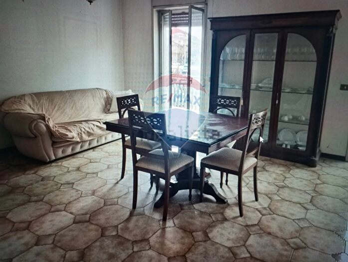 Appartamento con 7 locali in vendita in Via della Libertà, Misterbianco