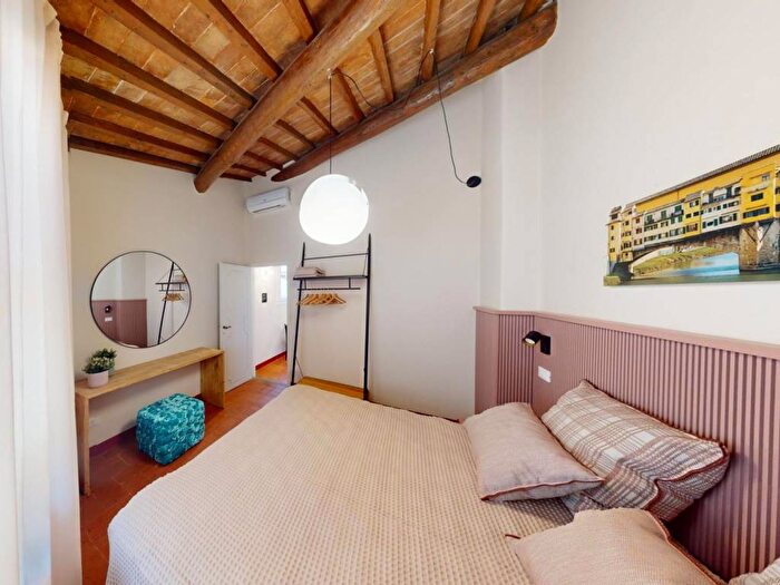 Appartamento trilocale in affitto in Via Torta, Signoria Uffizi, Firenze