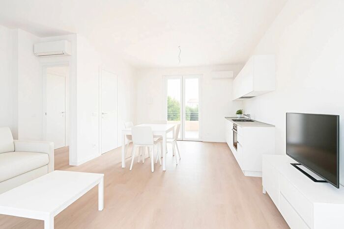 Appartamento bilocale in vendita in Piazza Milano, Jesolo