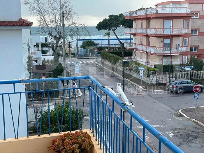 Appartamento con 5 locali in affitto in Via San Nilo, Gaeta