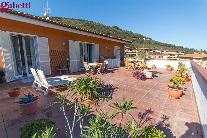 Appartamento con 5 locali in vendita in Via del Campone Snc, Monte Argentario