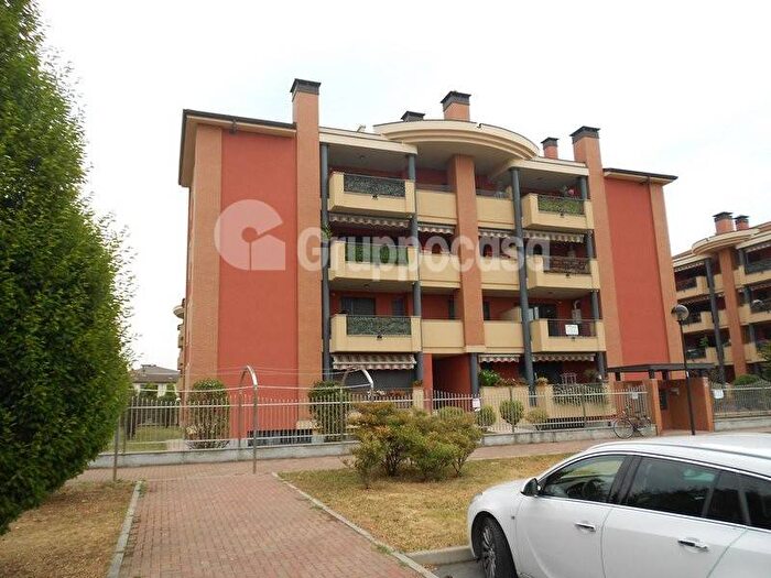 Appartamento bilocale in affitto in Via Filippo Corridoni, Semicentro Isola, Corbetta