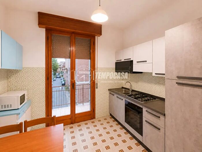 Appartamento trilocale in vendita in Via Achille Grandi, Mirandola