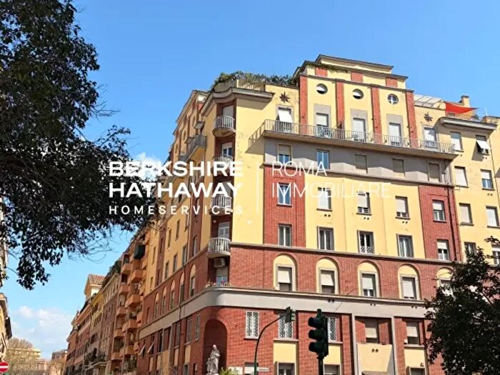 Appartamento bilocale in vendita in Via della Giuliana, Roma