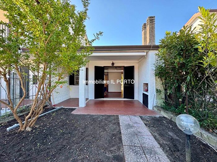 Casa trilocale in vendita in Comacchio