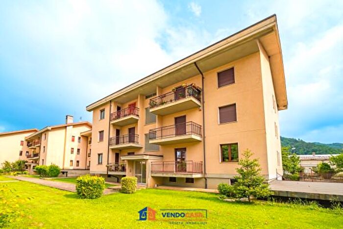 Appartamento quadrilocale in vendita in Via Visaisa, Dronero