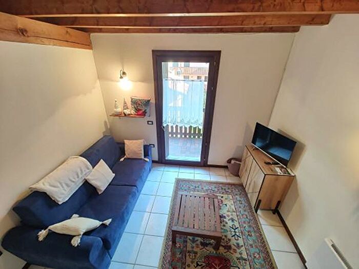 Appartamento trilocale in vendita in Temu