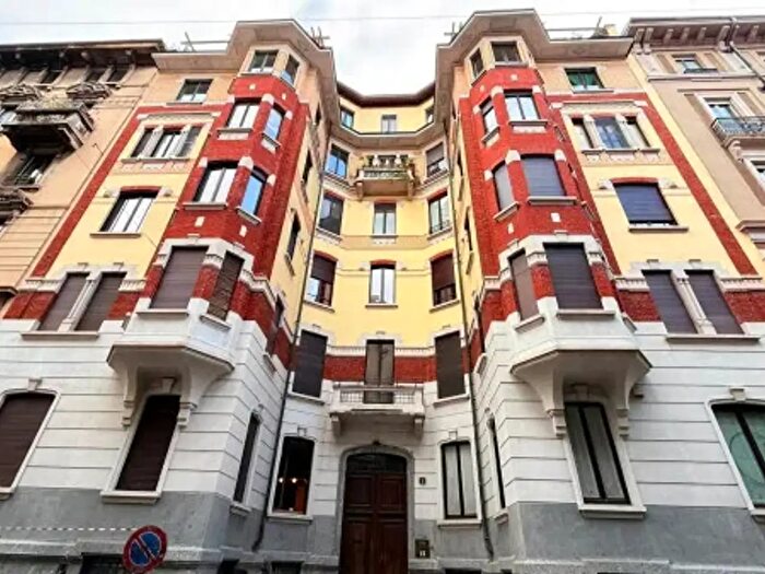 Appartamento con 6 locali in affitto in Via Giacomo Mellerio, Milano