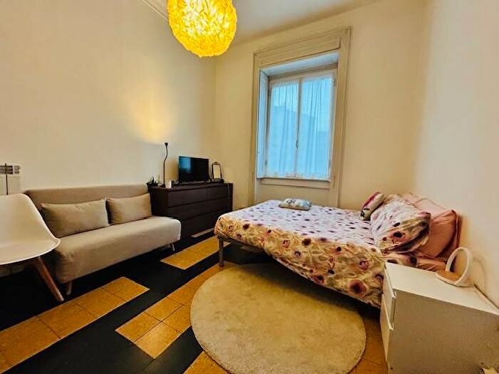 Appartamento monolocale in affitto in Piazza Napoli, Solari, Milano