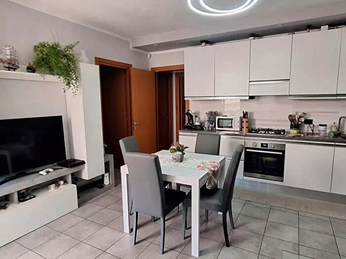 Appartamento con 5 locali in vendita in Via Fonteluco, Rapolano Terme