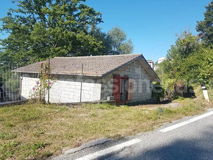 Casa in vendita in Via Pietransieri, Ateleta