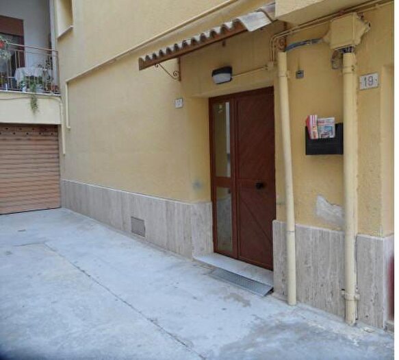 Appartamento trilocale in vendita in Via Salvo dAcquisto, Sciacca