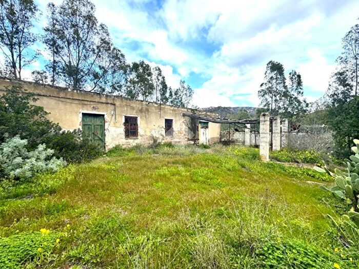 Casa quadrilocale in vendita in Località San Priamo, San Vito
