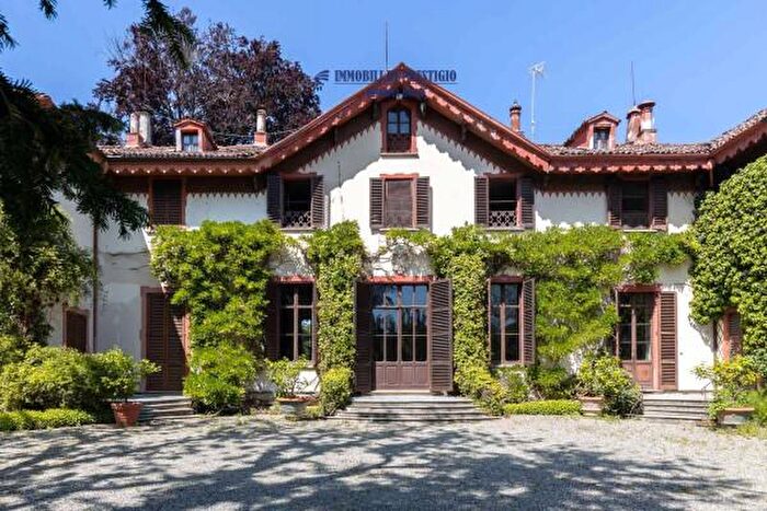 Casa con 6 locali in vendita in Località Campale, Molare