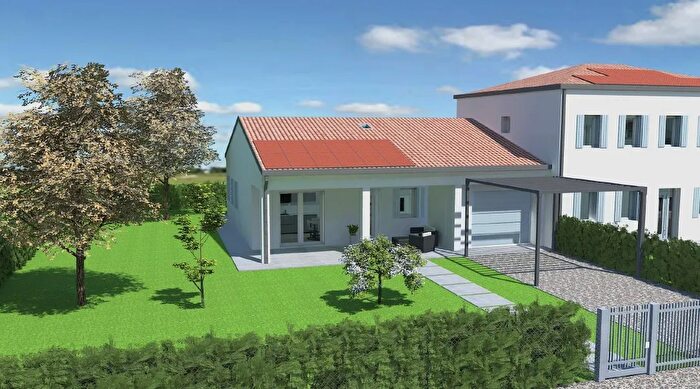 Casa quadrilocale in vendita in Via Roma, Brugine