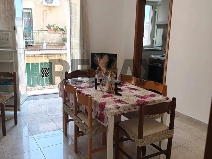 Casa con 8 locali in vendita in Via San Leonardo, Caltagirone