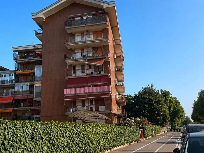 Appartamento trilocale in vendita in Via Leonardo da Vinci, Grugliasco