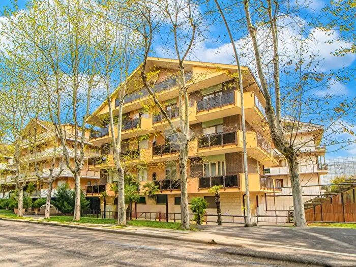 Appartamento bilocale in vendita in Piazza Tirreno, Francavilla Al Mare