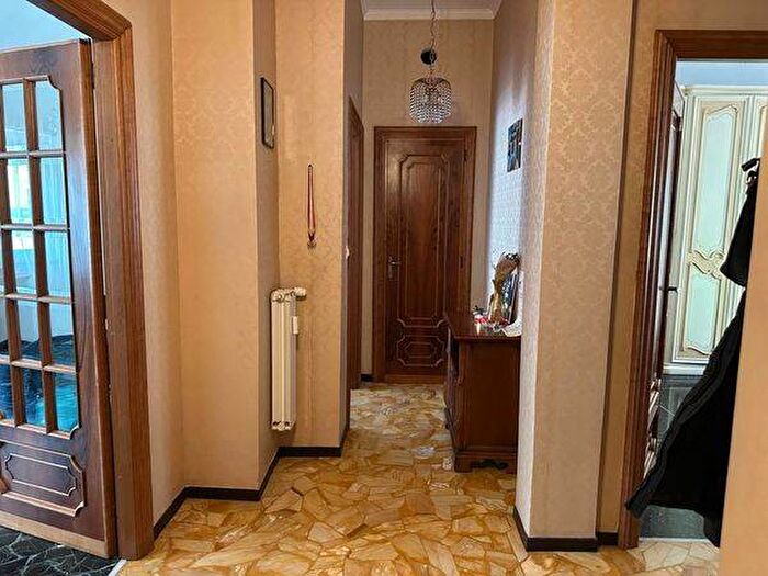 Appartamento trilocale in affitto in Via Erpidio Berno, San Fruttuoso, Genova