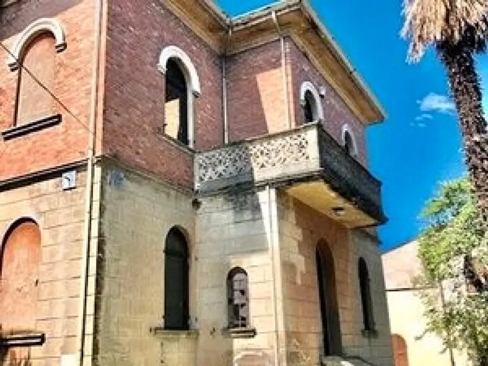 Casa in vendita in Via Circonvallazione, Forlimpopoli