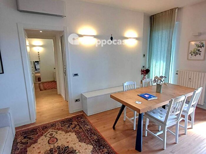 Appartamento bilocale in affitto in Via Garian, Washington, Milano