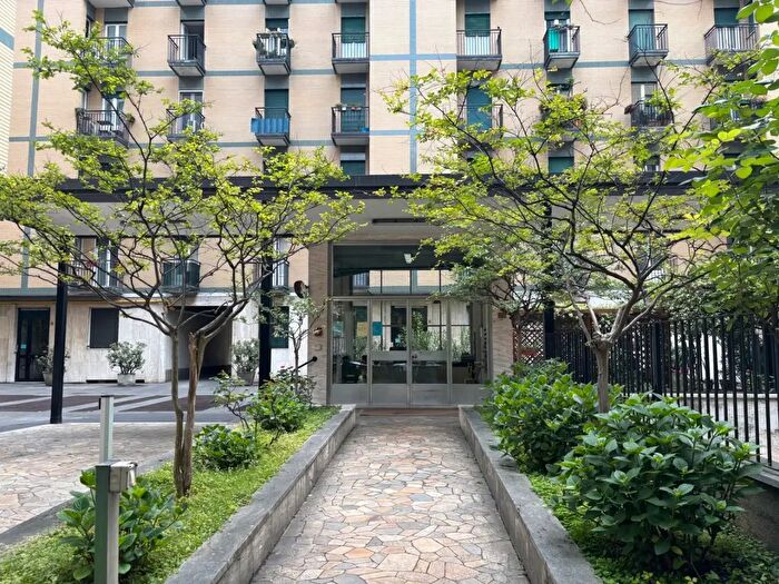 Appartamento trilocale in vendita in Via Teodosio, Milano