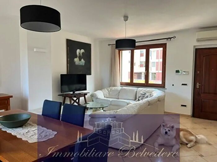 Casa con 7 locali in affitto in Via Modigliani, Firenze