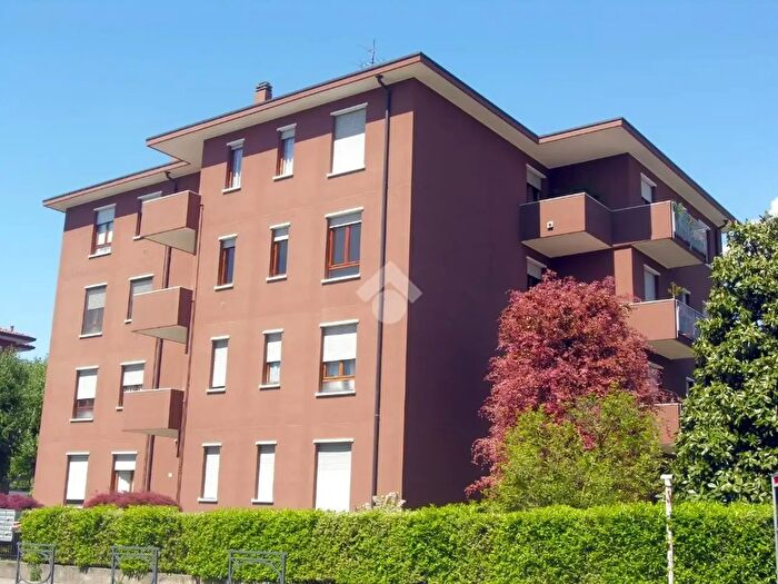 Appartamento bilocale in vendita in Via Alcide De Gasperi, Merate