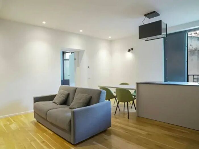 Appartamento trilocale in affitto in Via del Celso, Palermo