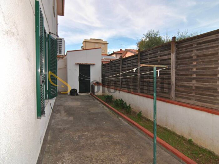 Appartamento quadrilocale in affitto in Via Calatafimi, Rosignano Solvay, Rosignano Marittimo