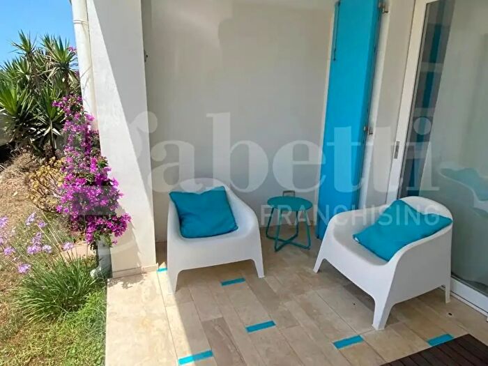 Casa con 5 locali in vendita in Via Vega, Cabras