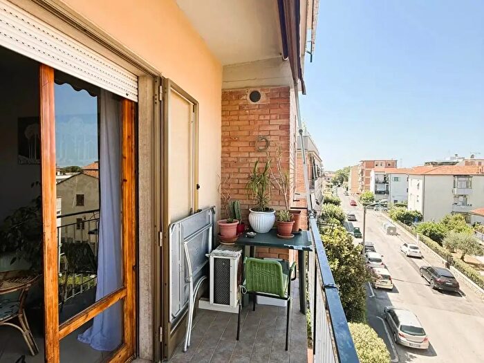 Appartamento con 5 locali in vendita in Grosseto